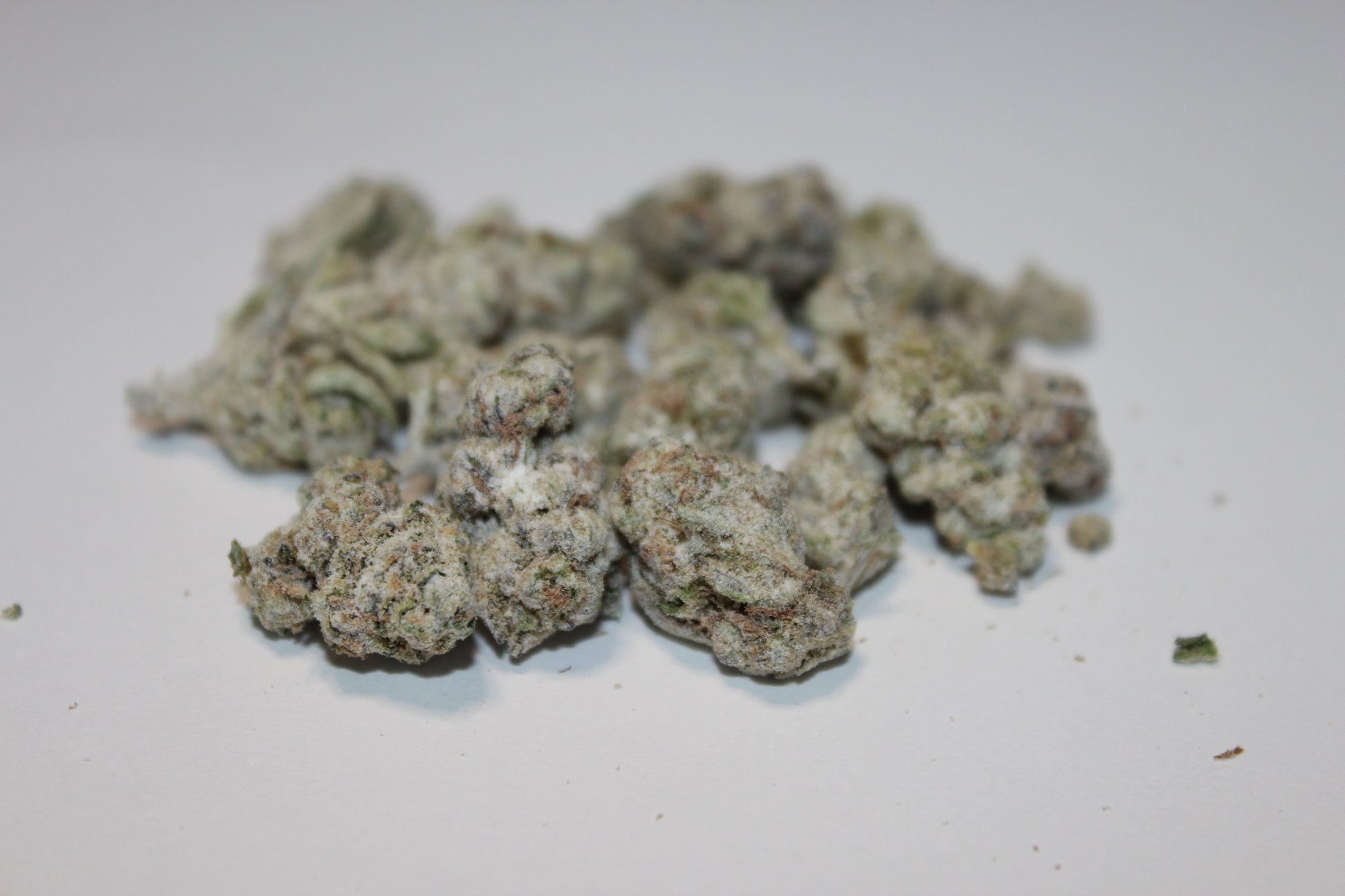 Tigers blood-strain-indica-snowcaps-The Green Leaf Cannabis-THCA-weed